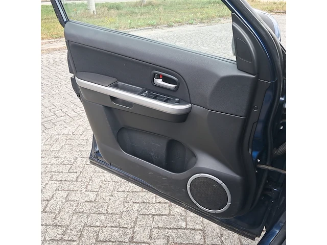 Bedrijfsauto suzuki, grand vitara 1.9 exclusive, bouwjaar 2012 - afbeelding 38 van  50