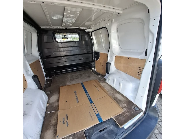 Bedrijfsauto toyota, proace compact 1.6d, n.v.t., bouwjaar 2017 - afbeelding 18 van  41