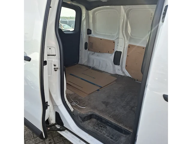Bedrijfsauto toyota, proace compact 1.6d, n.v.t., bouwjaar 2017 - afbeelding 22 van  41