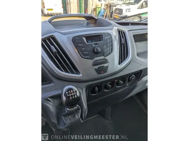 Bedrijfsauto, transit 330 2.0 tdci l3h2 trend, bouwjaar 2018 - afbeelding 4 van  39