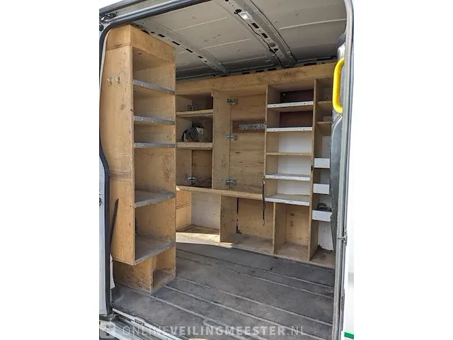 Bedrijfsauto, transit 330 2.0 tdci l3h2 trend, bouwjaar 2018 - afbeelding 19 van  39