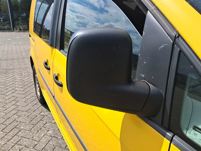 Bedrijfsauto volkswagen, caddy 1.4 tgi l1h1 ecofuel trendline, bouwjaar 2015 - afbeelding 6 van  54