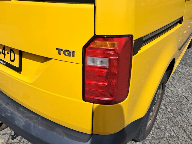 Bedrijfsauto volkswagen, caddy 1.4 tgi l1h1 ecofuel trendline, bouwjaar 2015 - afbeelding 9 van  54