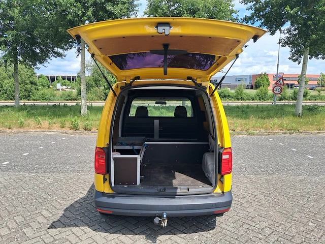 Bedrijfsauto volkswagen, caddy 1.4 tgi l1h1 ecofuel trendline, bouwjaar 2015 - afbeelding 36 van  54