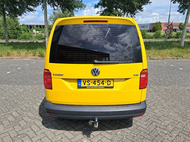Bedrijfsauto volkswagen, caddy 1.4 tgi l1h1 ecofuel trendline, bouwjaar 2015 - afbeelding 34 van  54