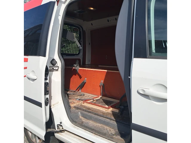 Bedrijfsauto volkswagen, caddy 1.6 tdi bmt, bouwjaar 2013 - afbeelding 41 van  53