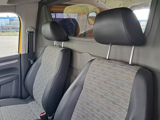 Bedrijfsauto volkswagen, caddy 1.6 tdi, bouwjaar 2014 - afbeelding 19 van  54