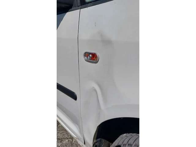 Bedrijfsauto, volkswagen, caddy 2.0 ecofuel maxi, 2014 - afbeelding 11 van  44