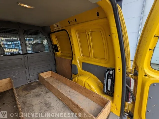 Bedrijfsauto volkswagen, caddy 2.0 sdi, bouwjaar 2008 - afbeelding 19 van  28