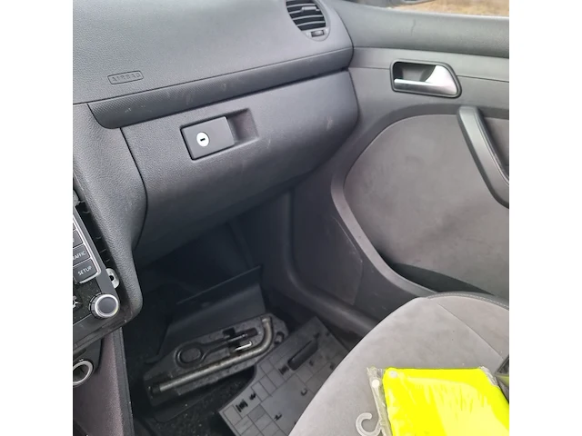 Bedrijfsauto, volkswagen, caddy 2.0 tdi 30 edition, 2013 - afbeelding 16 van  44