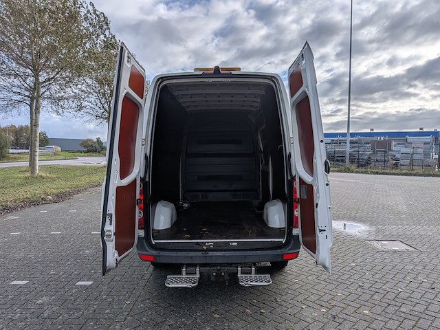 Bedrijfsauto, volkswagen, crafter 50 2.0 tdi l2h1, 2015 - afbeelding 39 van  58