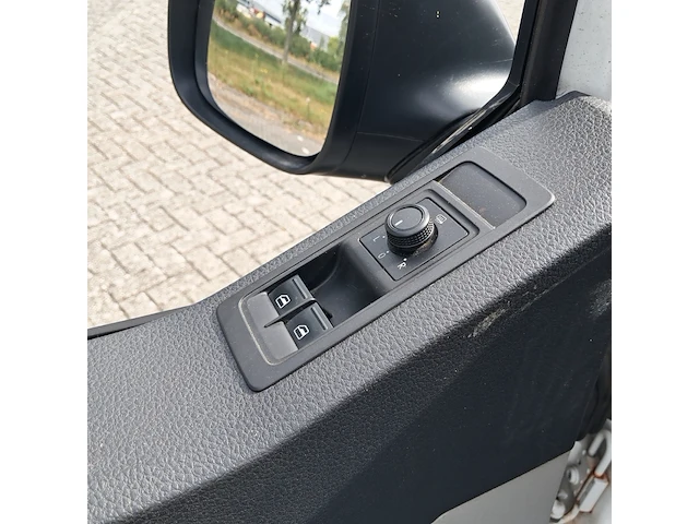 Bedrijfsauto, volkswagen, transporter 2.0 tdi l1h1, 2017 - afbeelding 30 van  51