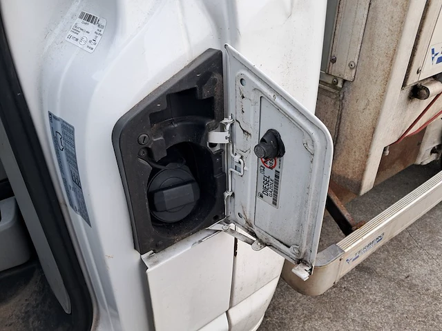 Bedrijfsauto volkswagen, transporter 2.0 tdi l1h1, bouwjaar 2012 - afbeelding 10 van  52