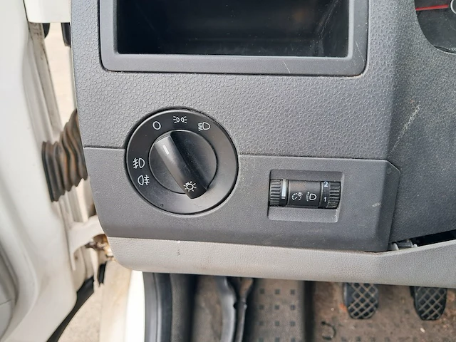Bedrijfsauto volkswagen, transporter 2.0 tdi l1h1, bouwjaar 2012 - afbeelding 31 van  52