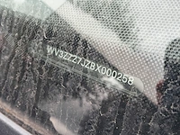 Bedrijfsauto, volkswagen, transporter 2.0 tdi l2h1, 2010 - afbeelding 38 van  45