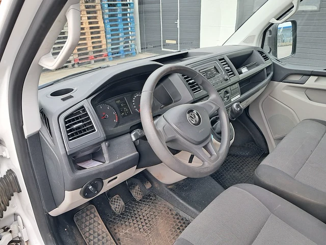 Bedrijfsauto volkswagen, transporter 2.0 tdi l2h1, bouwjaar 2016 - afbeelding 20 van  48