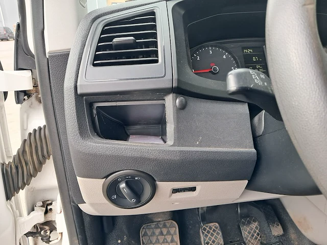 Bedrijfsauto volkswagen, transporter 2.0 tdi l2h1, bouwjaar 2016 - afbeelding 27 van  48