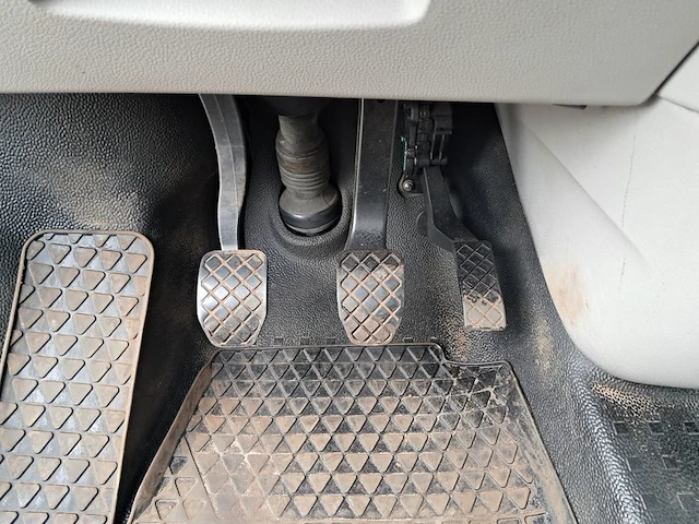 Bedrijfsauto volkswagen, transporter 2.0 tdi l2h1, bouwjaar 2016 - afbeelding 33 van  48