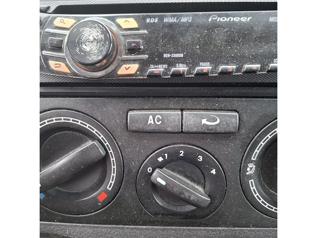 Bedrijfsauto, volkswagen, transporter 2.5tdi 340, 2008 - afbeelding 18 van  63