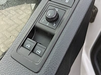 Bedrijfsauto, volkswagen, transporter - afbeelding 18 van  46
