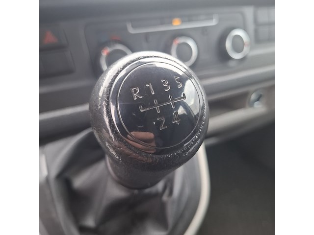 Bedrijfsauto, volkswagen, transporter - afbeelding 15 van  48