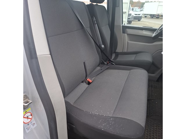 Bedrijfsauto, volkswagen, transporter - afbeelding 35 van  48