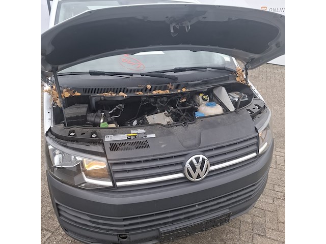 Bedrijfsauto, volkswagen, transporter - afbeelding 36 van  48