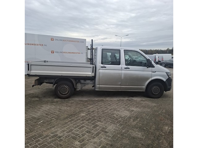 Bedrijfsauto, volkswagen, transporter - afbeelding 34 van  48