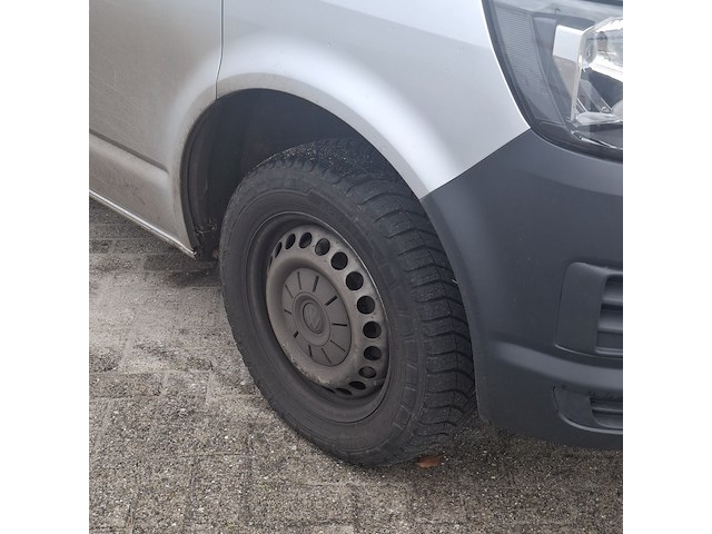 Bedrijfsauto, volkswagen, transporter - afbeelding 48 van  48