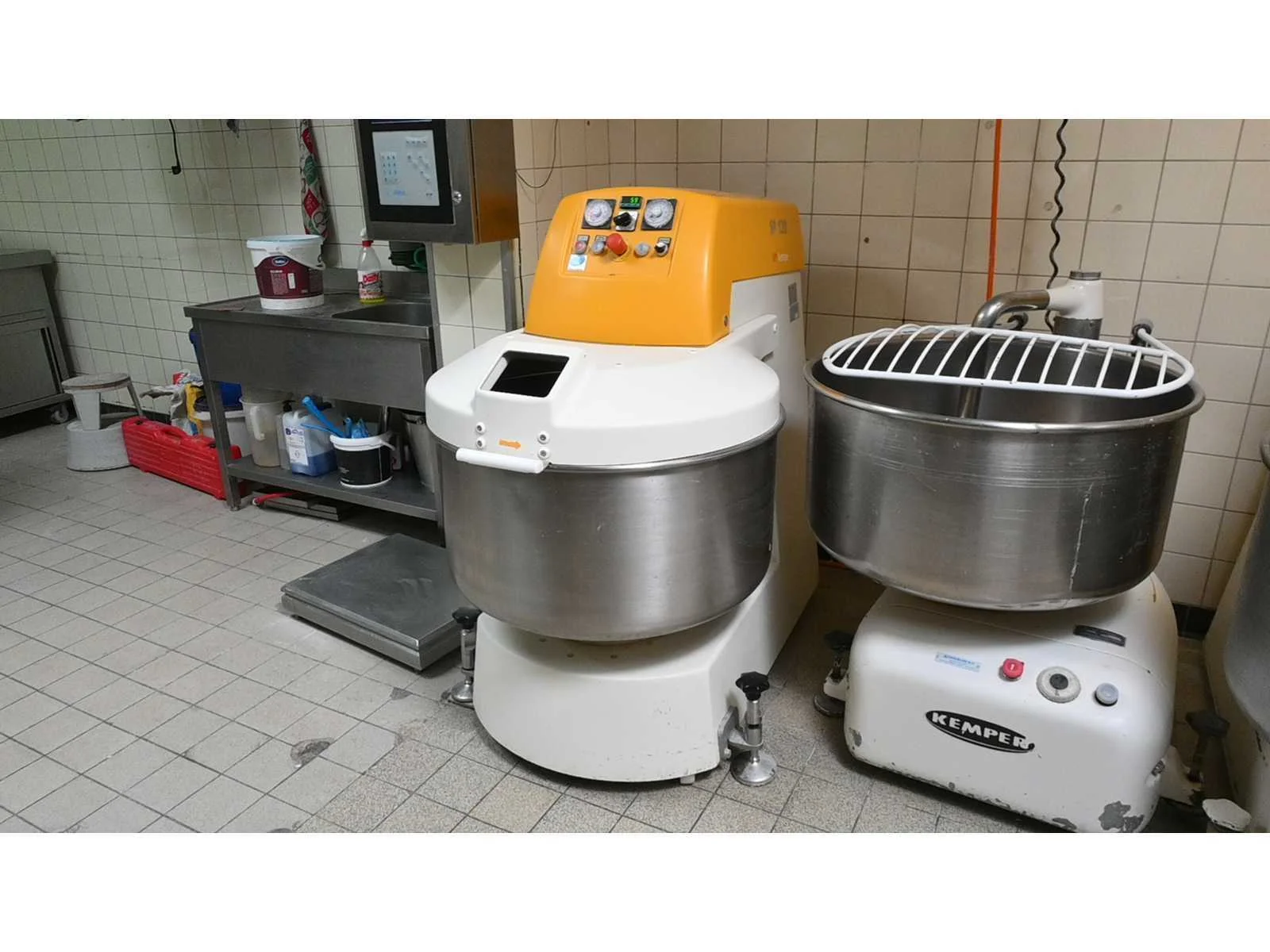 Bedrijfsbeëindiging bakkerij degen overloon b.v.