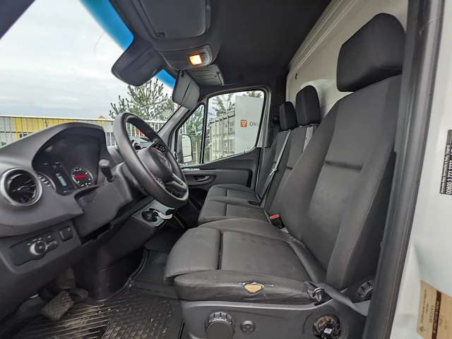 Bedrijfsbus mercedes-benz, sprinter, bouwjaar 2021 - afbeelding 2 van  46
