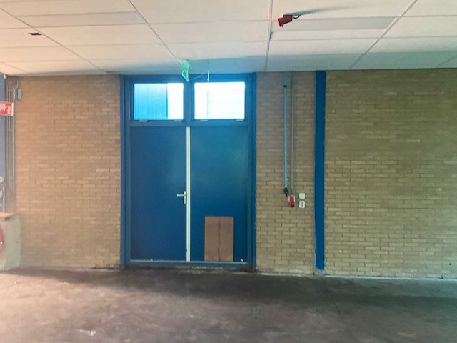 Bedrijfsgebouw 700m2 - afbeelding 21 van  52