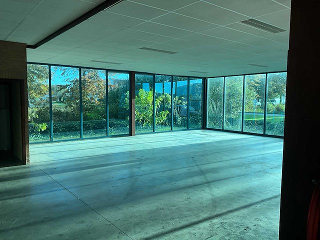 Bedrijfsgebouw 700m2 - afbeelding 25 van  52