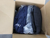 Bedrijfskleding met opdruk w.o. t-shirt, broek en polo's. - afbeelding 2 van  2