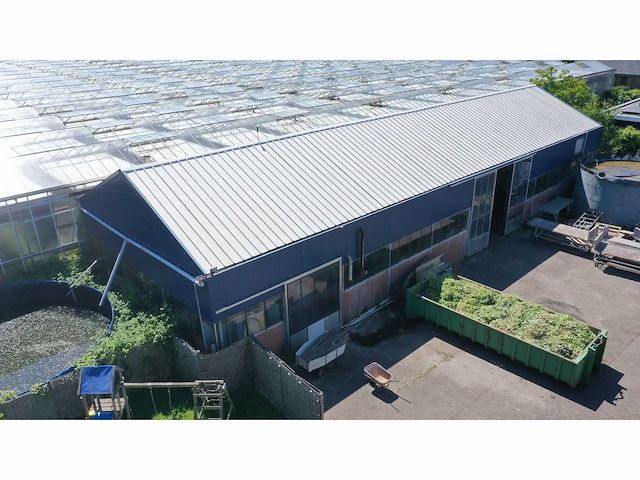 Bedrijfsruimte (10,00x30,00 mtr) (300m2) - afbeelding 1 van  10