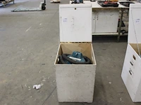 Bedrijfsstofzuiger makita gsw9 in houten kist. - afbeelding 1 van  3