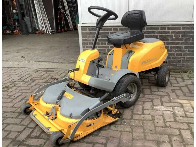 Bedrijfsvoertuigen, bouw-, tuin- en verhuurmachines