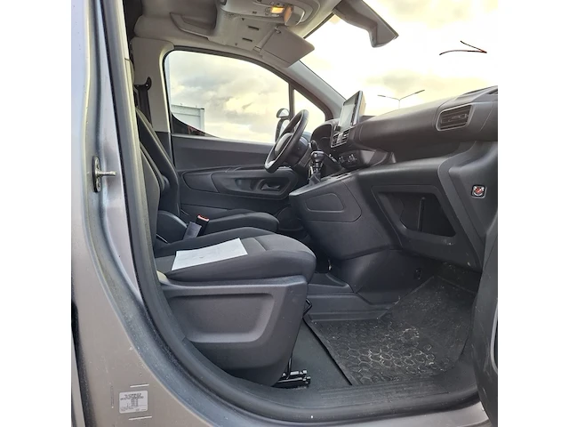 Bedrijfswagen, citroën, berlingo, 2021 - afbeelding 38 van  44