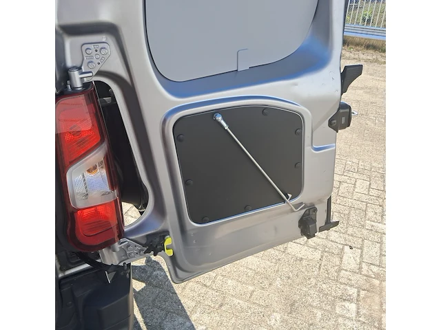 Bedrijfswagen, citroën, berlingo blue hdi 100, 2021 - afbeelding 20 van  47
