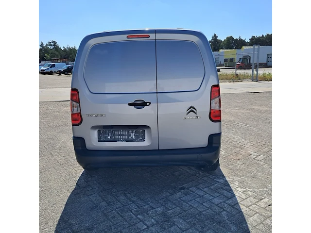 Bedrijfswagen, citroën, berlingo blue hdi 100, 2021 - afbeelding 44 van  47