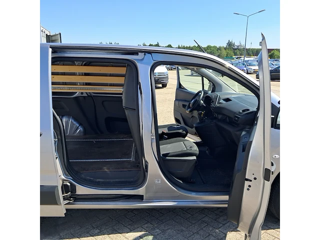 Bedrijfswagen, citroën, berlingo blue hdi 100, 2021 - afbeelding 47 van  47