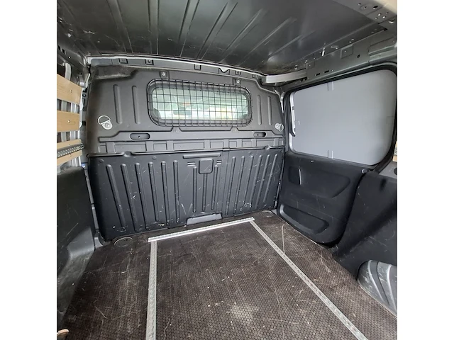 Bedrijfswagen, citroën, berlingo - afbeelding 23 van  41