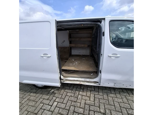 Bedrijfswagen citroën, jumpy 2.0 bluehdi 120 business, bouwjaar 2018 - afbeelding 28 van  54