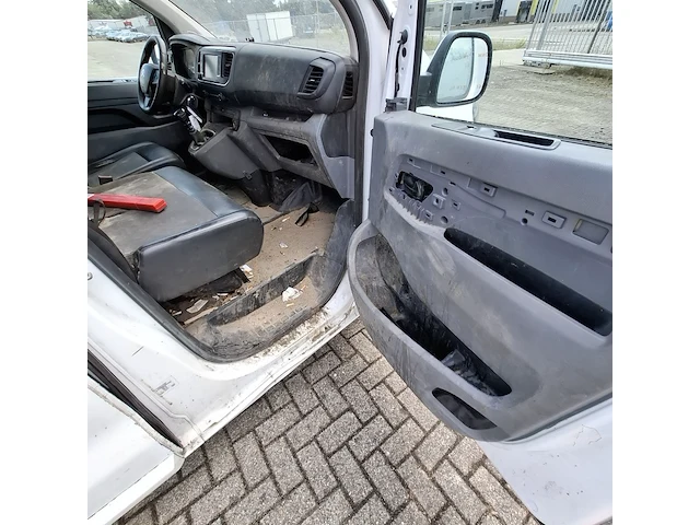 Bedrijfswagen citroën, jumpy 2.0 bluehdi 120 business, bouwjaar 2018 - afbeelding 30 van  54