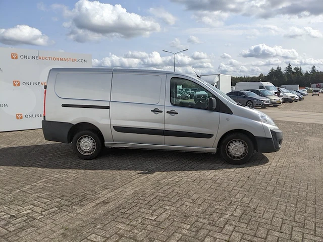 Bedrijfswagen, citroën, jumpy - afbeelding 31 van  35