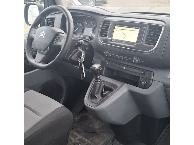 Bedrijfswagen, citroën, jumpy - afbeelding 30 van  44