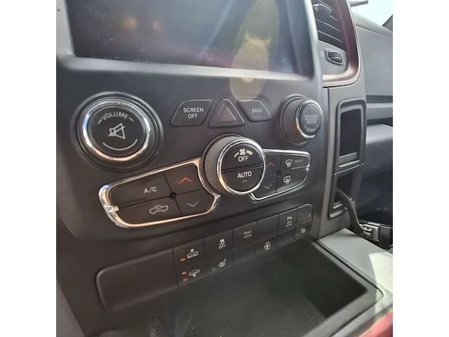 Bedrijfswagen dodge, ram 1500 5.7 v8, bouwjaar 2016 - afbeelding 19 van  74