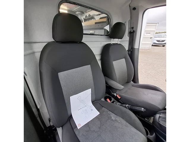 Bedrijfswagen, fiat, doblo - afbeelding 27 van  43
