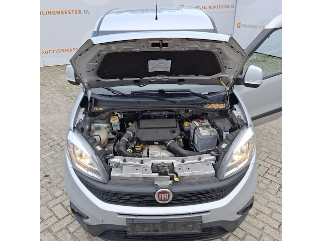 Bedrijfswagen, fiat, doblo - afbeelding 38 van  43