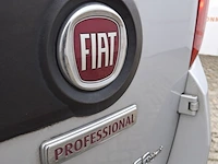 Bedrijfswagen, fiat, doblo - afbeelding 43 van  43